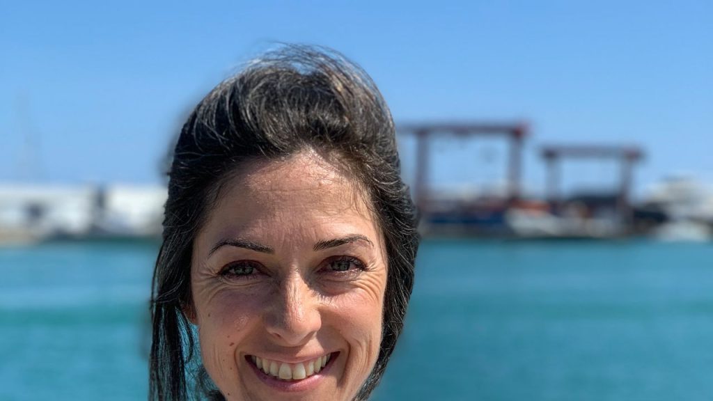 Miriam Artacho, mujer pescadora: “Al principio no sabía si sería capaz de aguantar el ritmo, pero ya van ocho años en el mar”
