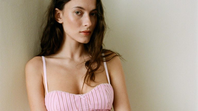 Ni flores ni lunares, Zara y Mango dicen que este será el estampado más tendencia de la primavera (y se llevará así)