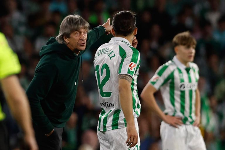 Pellegrini: "Teníamos la deuda de conseguir el triunfo de un vez por todas en el derbi"