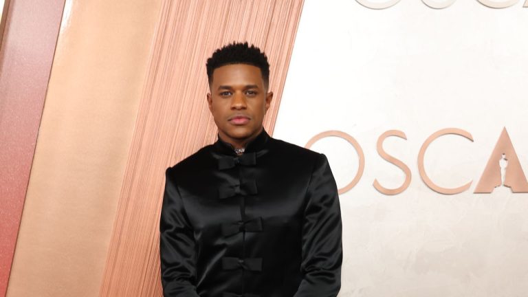 Pellicer, la firma alicantina que redefinió la elegancia masculina en los Oscar 2025