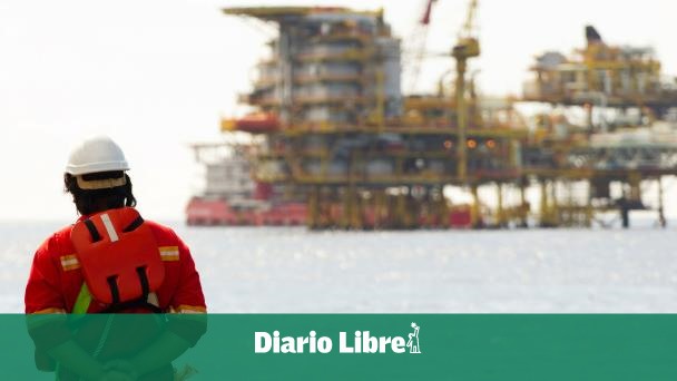 Petróleo de Texas cerró semana laboral en 69.76 dólares el barril