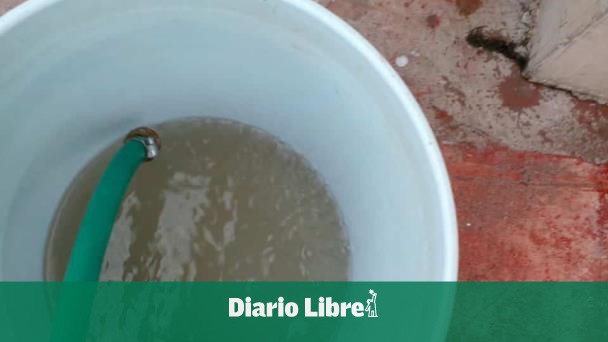 Problemas de agua contaminada en El Alba: denuncia