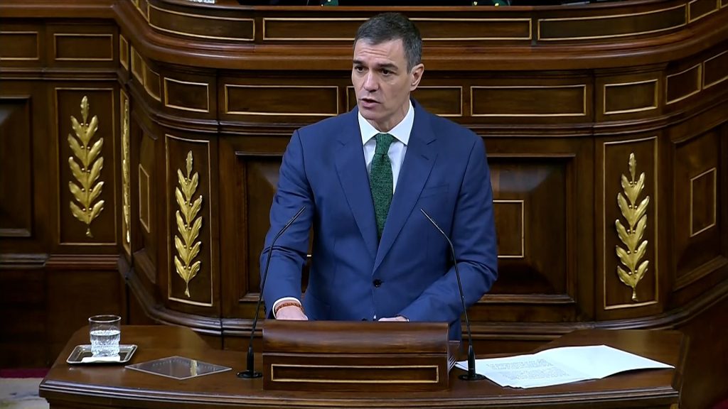Sánchez anuncia un Plan Nacional de industria de Defensa y otro de contingencia ante los aranceles de Trump