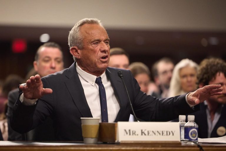 Kennedy salud EU Trump