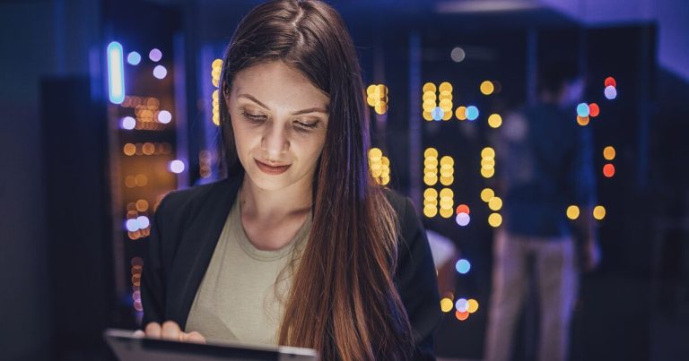 Tecnológicas presumen inclusión, pero solo 13% de sus empleados son mujeres