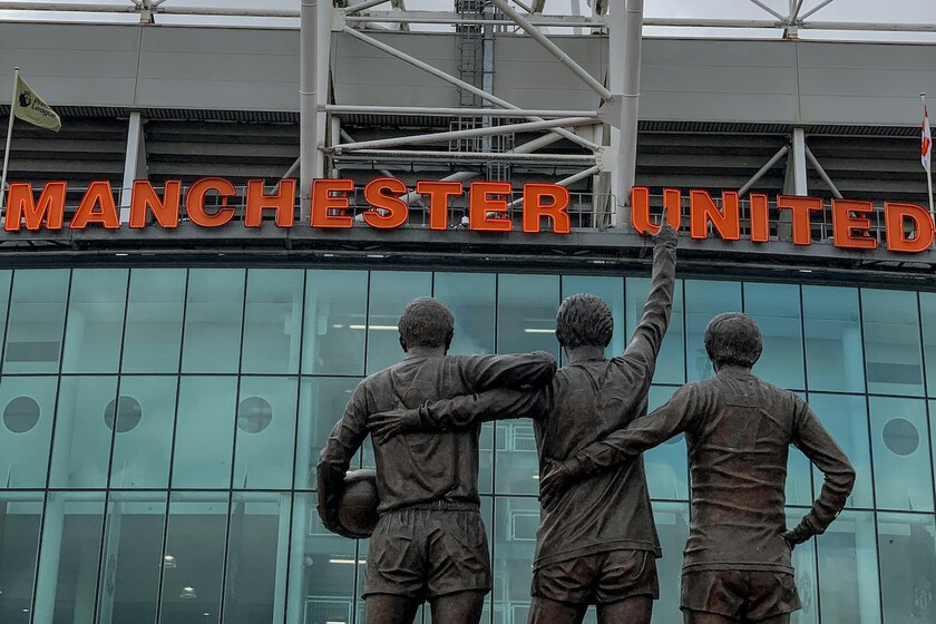 Tras despedir a 450 personas, el Manchester United descubrió que tenían a un intérprete cobrando más de 200.000 euros al año