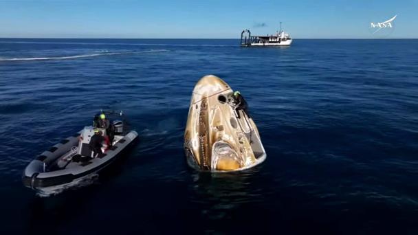 Tras nueve meses varados, llegan a Tierra dos astronautas varados