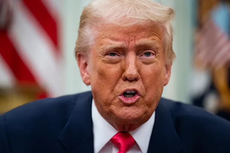 Trump dice que la caída de los mercados no le preocupa porque Wall Street es fuerte