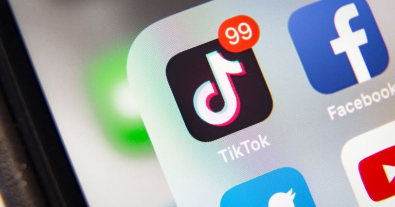 Trump dice que la venta de TikTok se cerrará esta semana en Estados Unidos