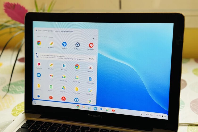 Windows 10 está cerca de llegar a su final y Google ya trata de que instalemos su alternativa