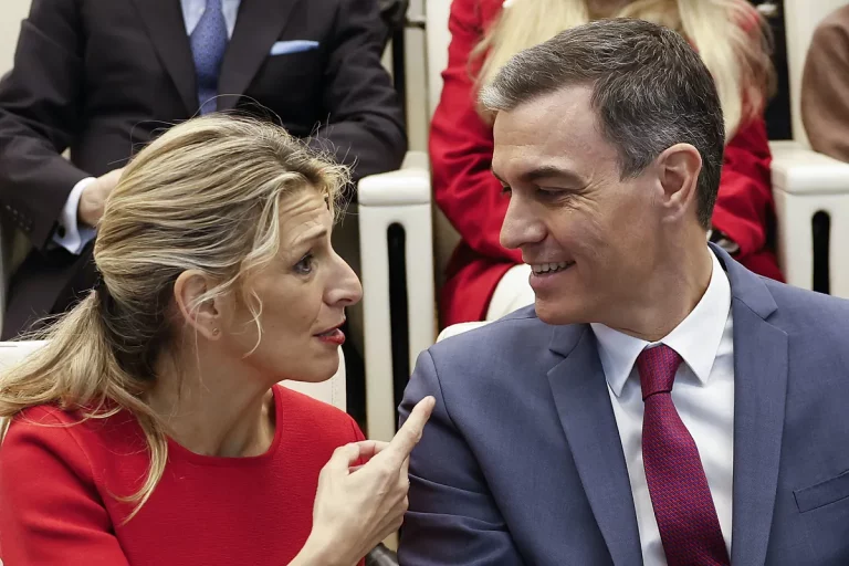Yolanda Díaz fuerza una reunión con Sánchez en plena escalada de rechazo de Sumar y Podemos al gasto militar