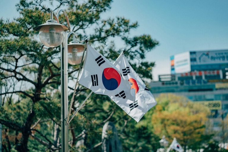 las familias gastan 723 euros al mes en los 'hagwon'
