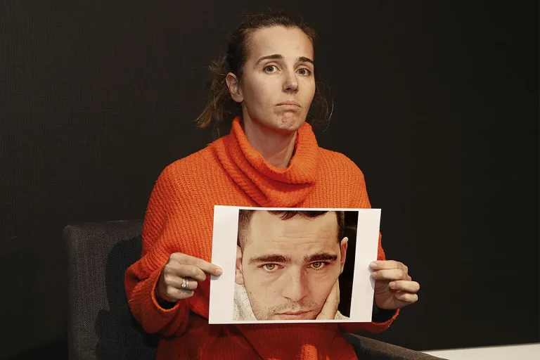 "Mi marido es inocente, lo han confundido con otro": la huelga de hambre de Milos para evitar que España lo extradite a Estados Unidos