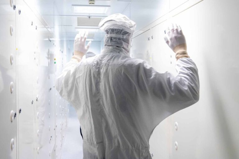 si no protege a sus tecnológicas se irán del Viejo Continente