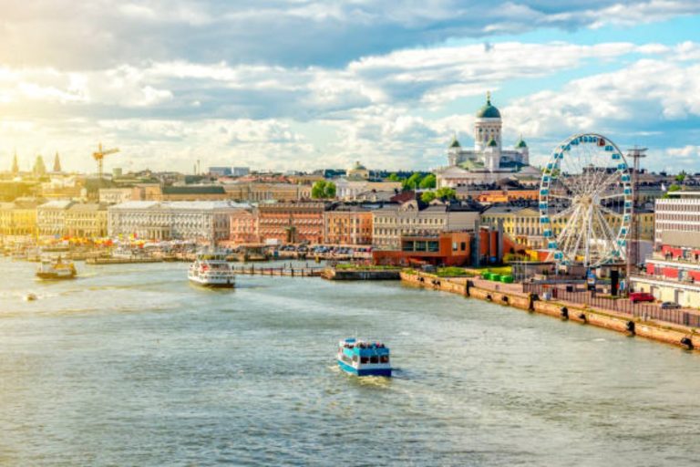 ¿Por qué Finlandia sigue siendo el país más feliz del mundo? Las claves que nadie te cuenta