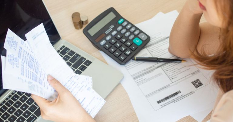 ¿Qué puedo facturar como persona física para la declaración anual del SAT?