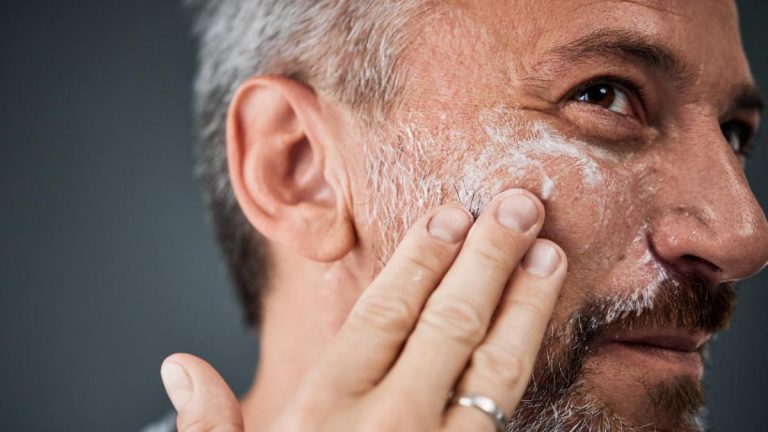 estas son las cremas de rostro para hombres que necesitas para cuidar de tu rostro