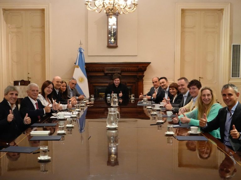 El Gobierno dice que el paro de la CGT es “un fracaso total” pero habla de pérdidas millonarias