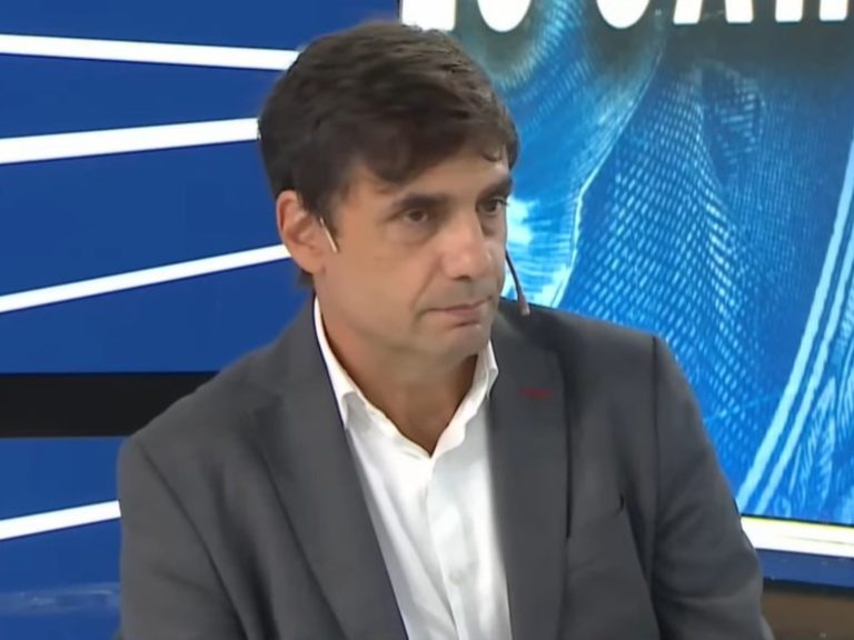 Hernán Lacunza dijo que la salida del cepo "no se hace en el mejor momento" y Javier Milei y Luis Caputo salieron al cruce