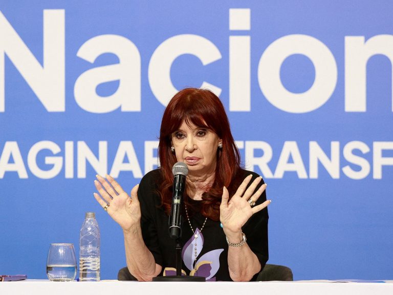 Por qué Cristina finalmente cedió a la presión de Kicillof y aceptó el desdoblamiento en Provincia