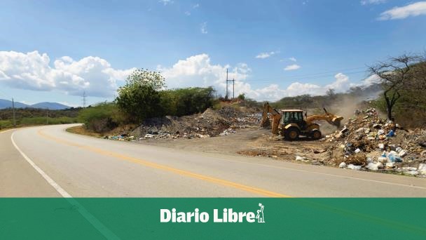 Basura en la carretera Sánchez, una práctica normalizada