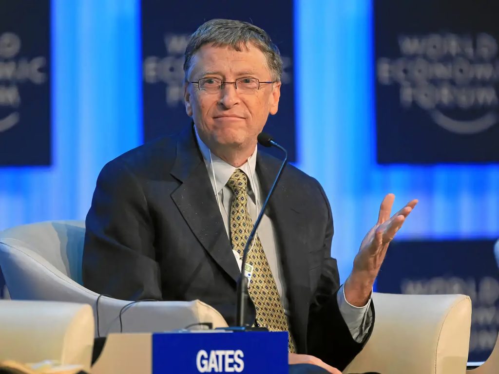 Bill Gates predice cuándo la IA reemplazará a los humanos