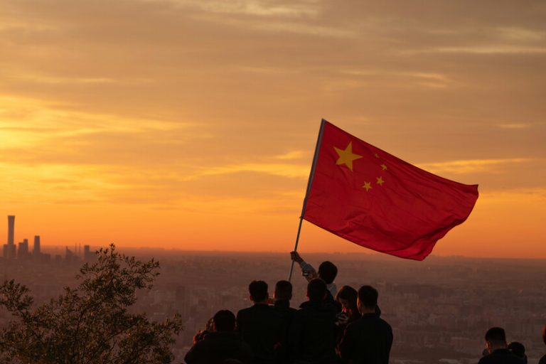 China responde a EEUU con unos aranceles del 125%. Ya no tiene sentido subirlos más