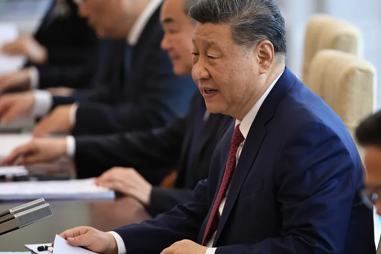 China sube sus aranceles a Estados Unidos hasta el 125%