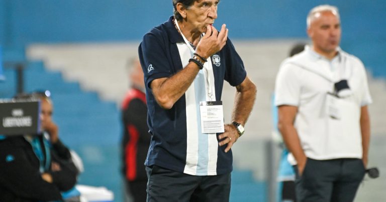 Costas y la fuerte crítica a sus jugadores tras el 1-2 con Bucaramanga: "No mostramos el hambre de otros partidos" :: Olé
