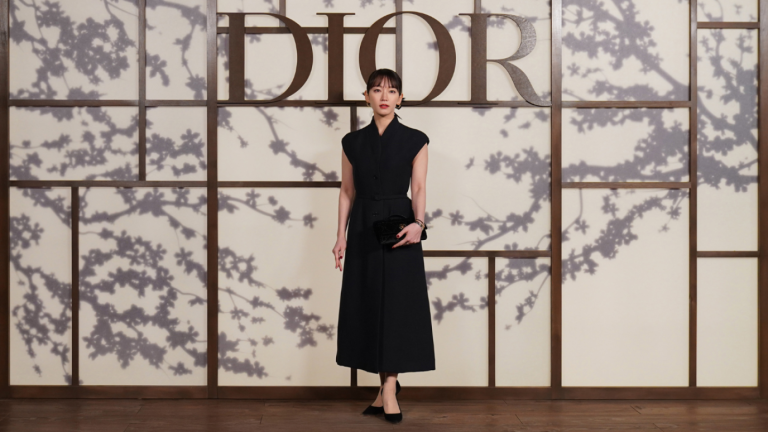 DIOR conquista Japón con un desfile homenaje a su cultura