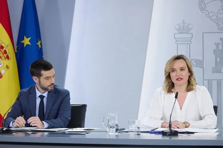 El Gobierno aprueba los primeros 1.000 millones de avales para empresas afectadas por los aranceles