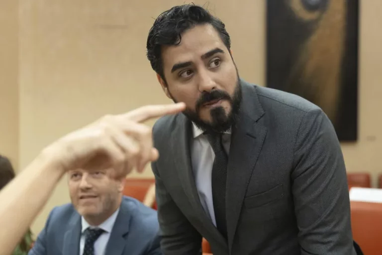 El Supremo abre dos causas contra Alvise Pérez: por financiación ilegal y por difundir una PCR falsa de Illa