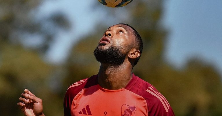 El incipiente nuevo rol de Borja en River :: Olé