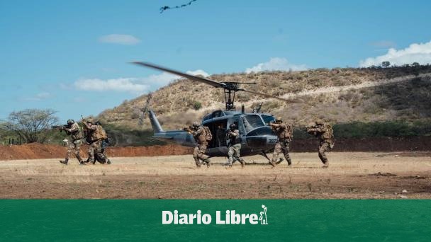 Entrenamientos de militares dominicanos con franceses en Baní