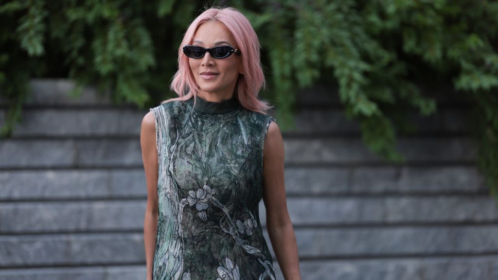 Esta primavera vuelve el pelo de rosa ‘Milk Tea Rose’
