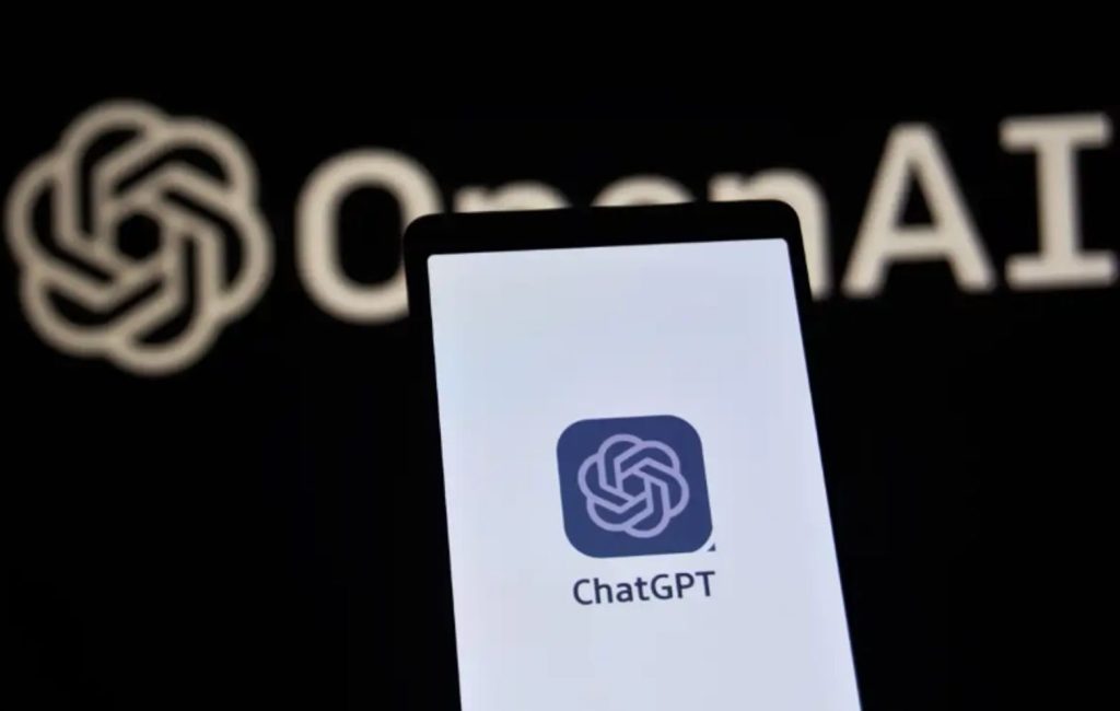 Exempleados de OpenAI rechazan la reestructuración y apoyan a Elon Musk