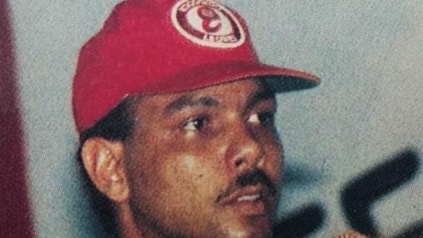 José de Len jugó como jardinero en MLB