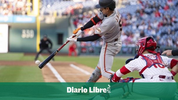 Jung Hoo Lee brilla mientras los Gigantes vencen a los Filis