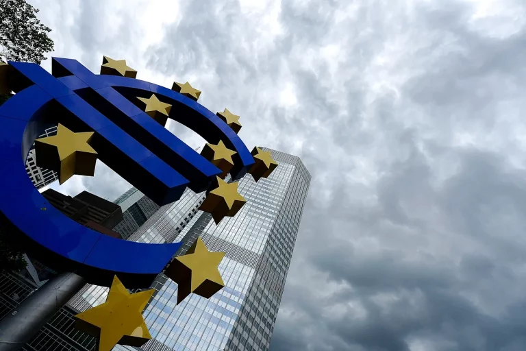 La inflación de la eurozona se modera hasta el 2,2% en marzo