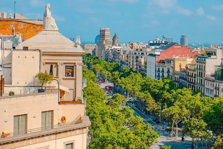 La vivienda en Barcelona sube un 8% y crece la presión fiscal