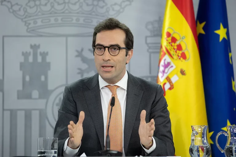 Las claves del plan español de 14.300 millones frente al "mayor shock comercial de la historia"