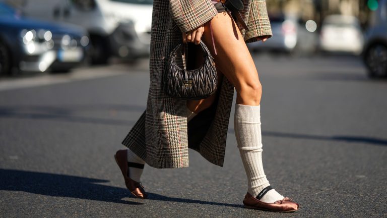 Mini bolsos: este es el accesorio que necesitas en tu armario este 2025