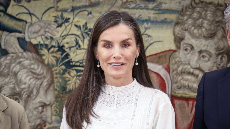 Por qué Letizia Ortiz casi nunca se pone perlas (y el resto de la realeza, sí)