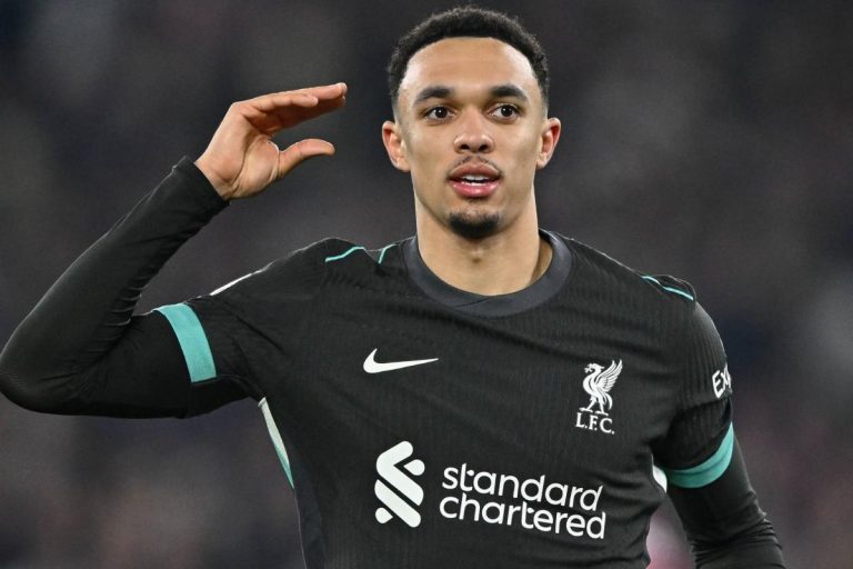 Rio Ferdinand sofoca la toxicidad de Liverpool ante el posible fichaje de Alexander-Arnold por el Madrid: "¡Tontería!"