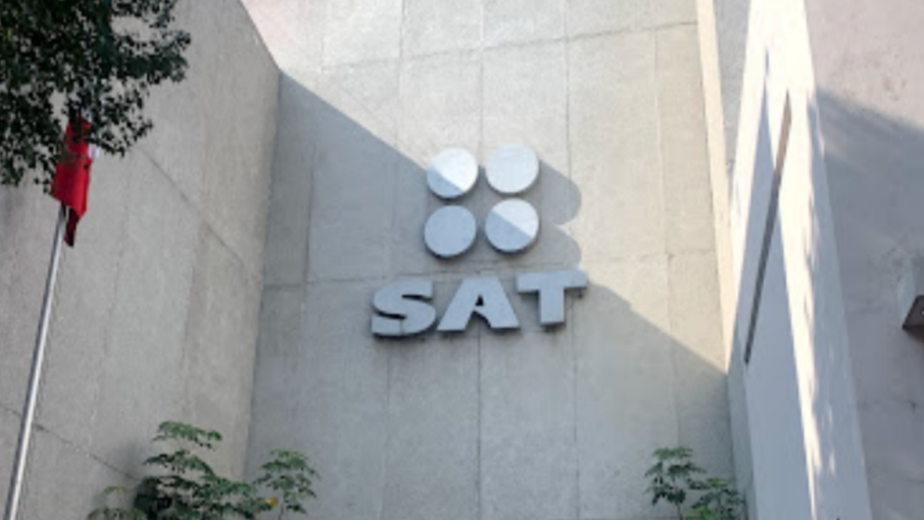 Firma de EU suspende importaciones de combustible debido a medida del SAT