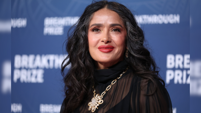Salma Hayek es la reina del maximalismo en la gala de los Breakthrough Prize 2025