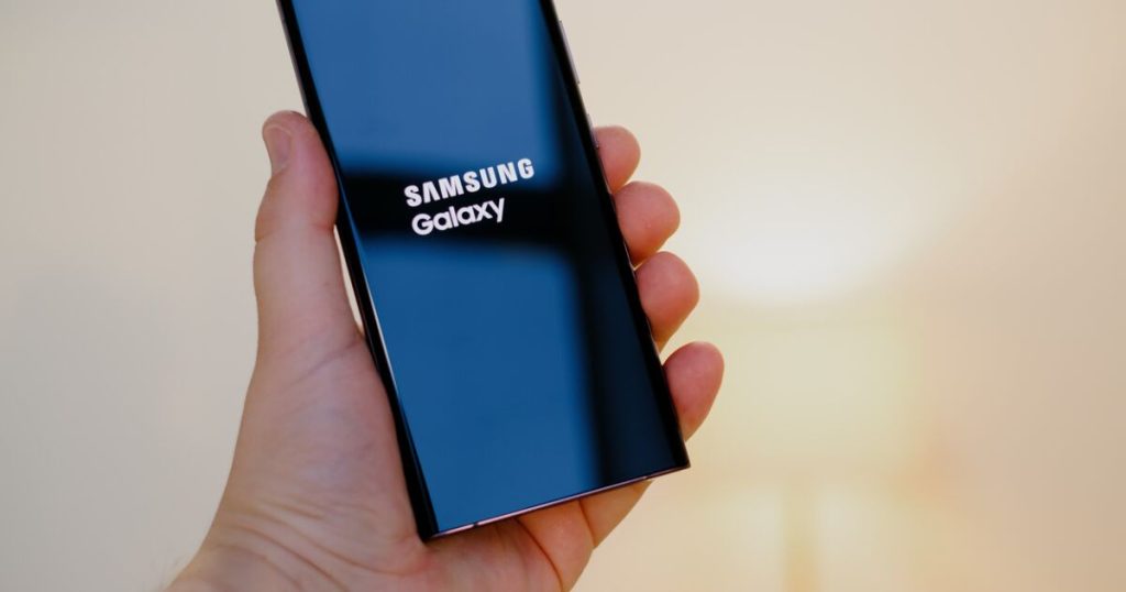 Samsung detiene la actualización de One UI 7
