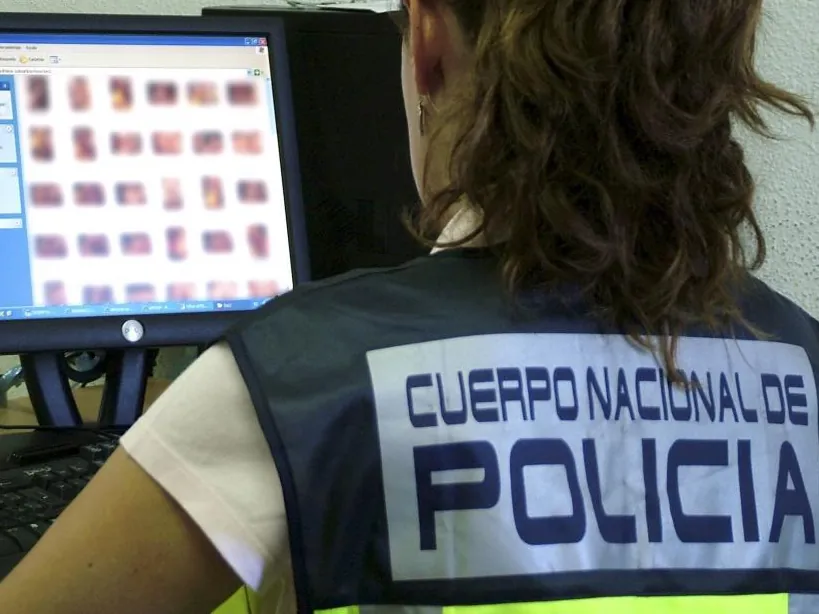 Una operación policial contra la pedofilia cierra la plataforma Kidflix y detiene a 79 personas